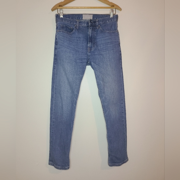 Everlane slim light wash casual denim Jeans - Picture 2 of 6